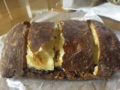 프레드릭베이커리