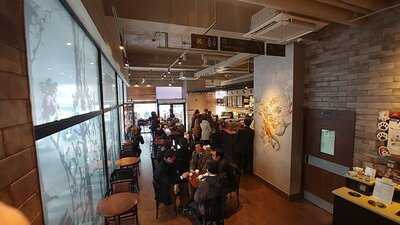 스타벅스 동묘앞역점