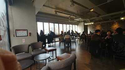 스타벅스 동묘앞역점