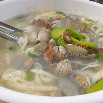 가정집칼국수왕만두전문