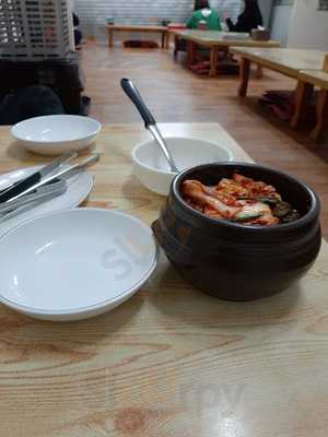 가정집칼국수왕만두전문