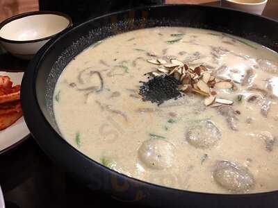 봉평산골메밀촌