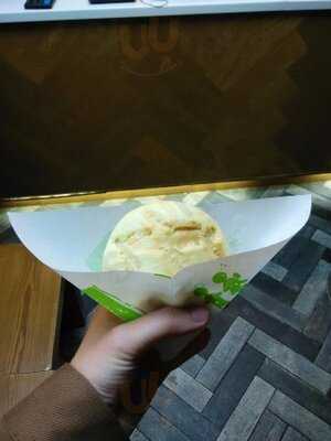 세계에서 2번째로 맛있는 갓 구운 메론빵아이스