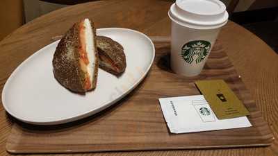 스타벅스 - 청담스타r점