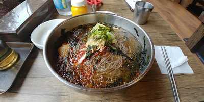 봉평메밀막국수