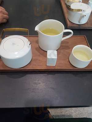 빠르크 - 아모레 퍼시픽 에이치큐