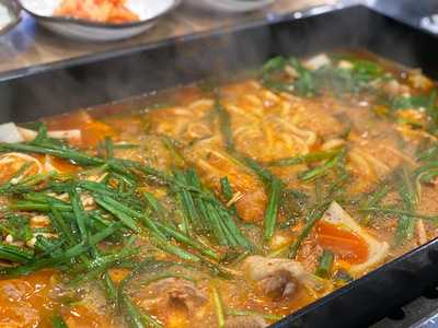 현정이네철판두루치기