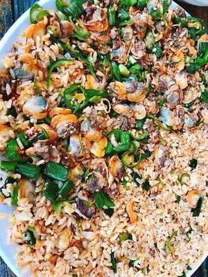 강릉엄지네꼬막집