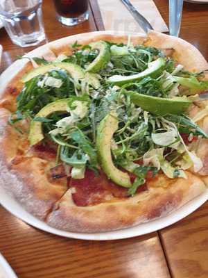 캘리포니아피자키친 청량리역사점