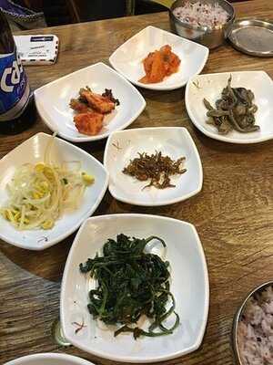 목우촌웰빙마을 명동점