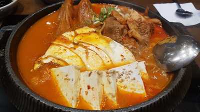 한옥집김치찜 - 논현점