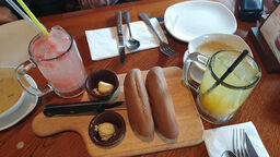 아웃백스테이크하우스 서대문점