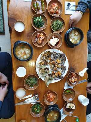 한자리한턱식당