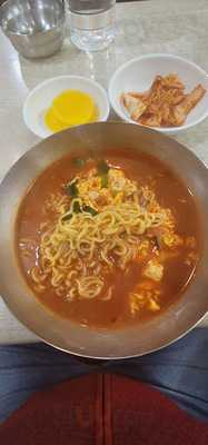 만나손칼국수