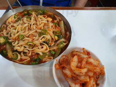 만나손칼국수