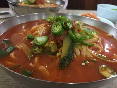 만나손칼국수