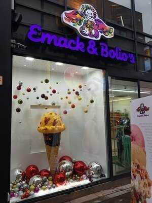 에맥앤볼리오스 - 명동점