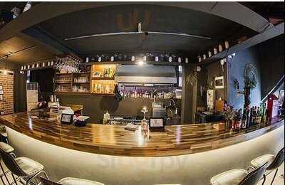 디 어니스트 드링커