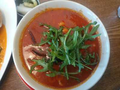 라그릴리아 - 홍대점