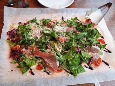 라그릴리아 - 홍대점