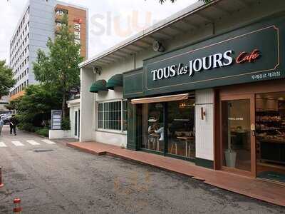 뚜레쥬르 - 국립중앙의료원