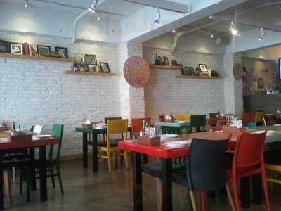 크로스 네스트 이태원점