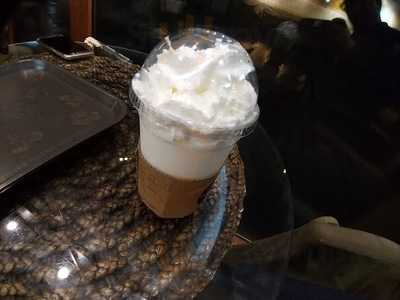 엔제리너스 커피 신논현역점