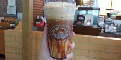 엔제리너스 커피 신논현역점