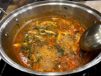 일석삼조샤브매운탕