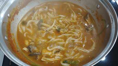 일석삼조샤브매운탕