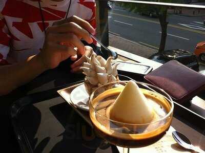 테이크아웃드로잉