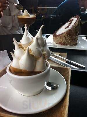 테이크아웃드로잉