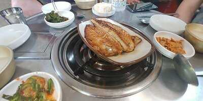 본명동찌개마을