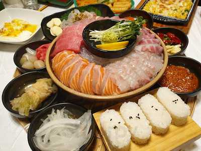 육시리 - 역삼본점