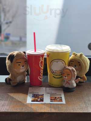 스타벅스 신촌대로점