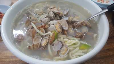 바지락손칼국수