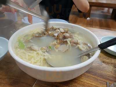 바지락손칼국수