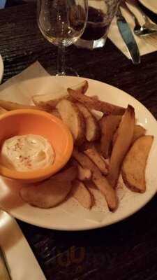 심즈 타파스 동교동