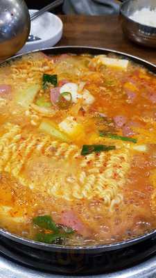 반카부대찌개
