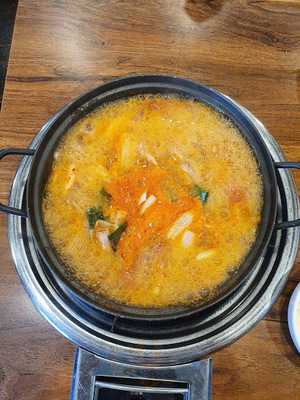 반카부대찌개