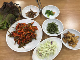 소문난무침회찜전문