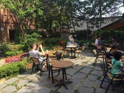 휴플레이스카페