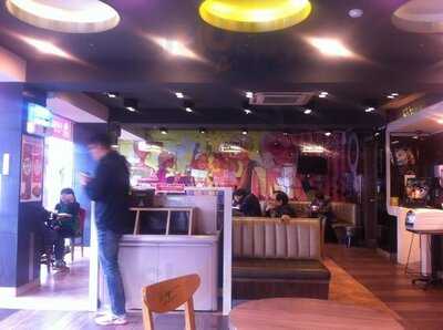 롯데리아 남부터미널