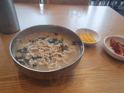 예손가손칼국수