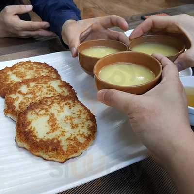 봉평산골메밀촌