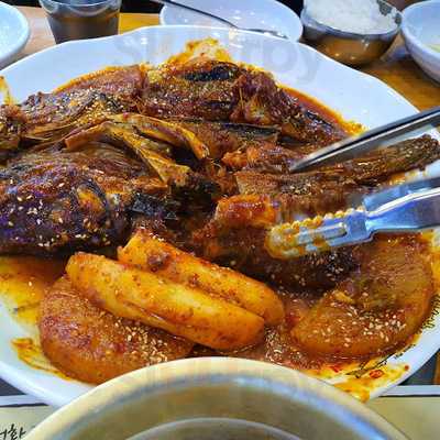 금강산감자탕 방이본점