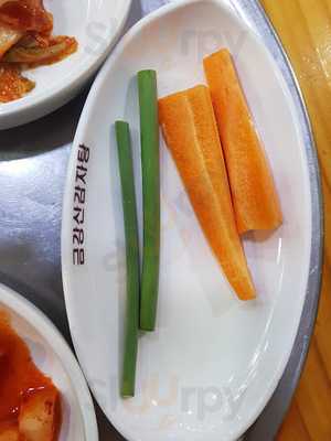 금강산감자탕 방이본점