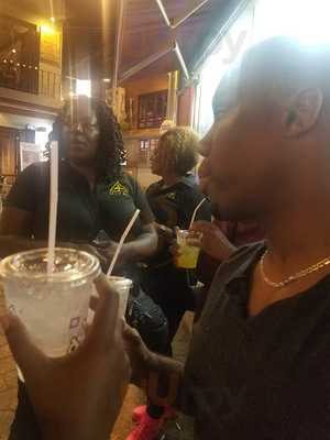 이태원더고깃집