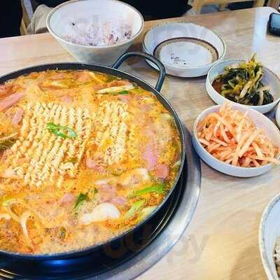 장박사부대찌개