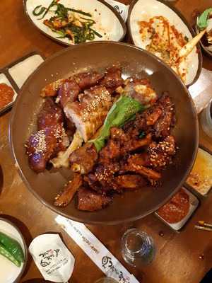 가장맛있는족발